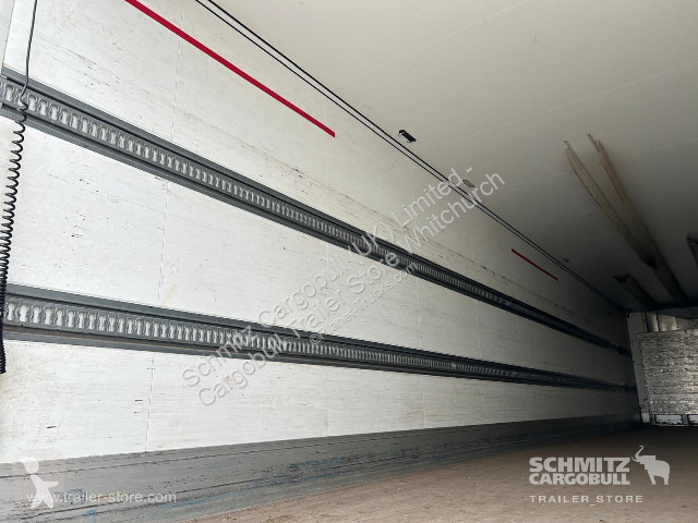 نصف مقطورة Schmitz Cargobull Reefer Standard...