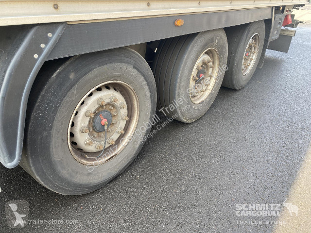 نصف مقطورة Trouillet Semitrailer Dryfreight...