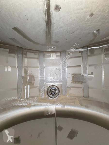 Semi remorque Van Hool Tank / 33.280 LT / 4...
