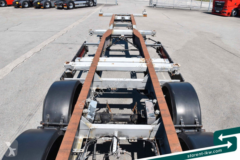 Semirremolque Schwarzmüller Containerchassis...