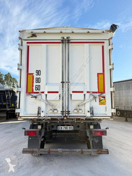 Напівпричіп Schmitz Cargobull