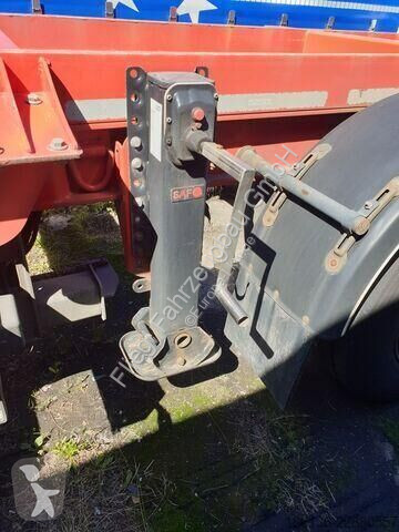 Oplegger  F