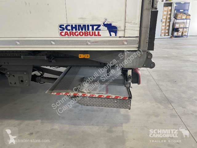 Oplegger Schmitz Cargobull Reefer Standard...