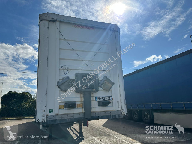 Návěs Fruehauf Semitrailer Curtainsider Standard