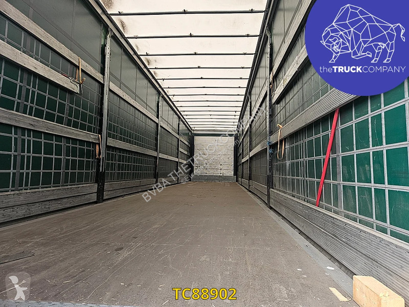 Félpótkocsi Schmitz Cargobull