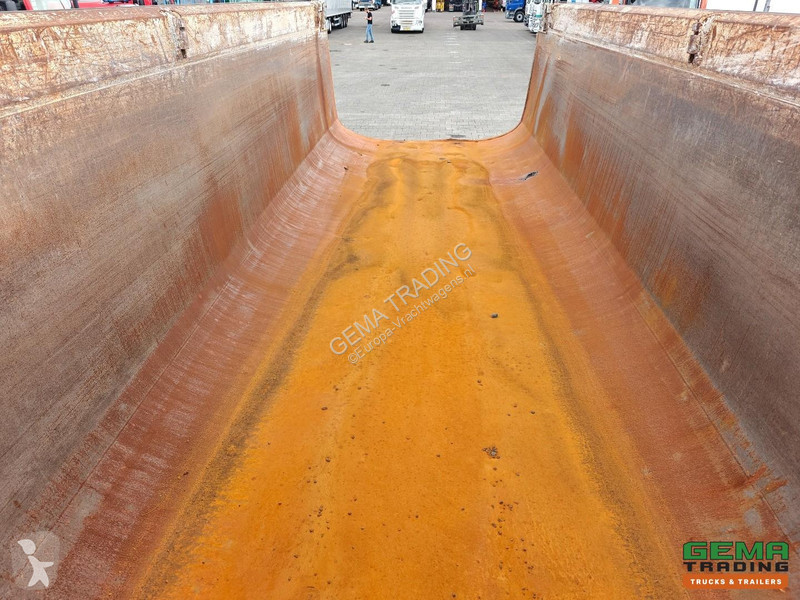 Полуприцеп Schmitz Cargobull SGF*S3 24m³ -...