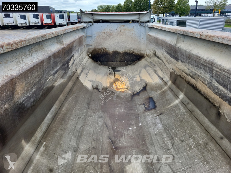 Полуприцеп Schwarzmüller SM 2 axles ISO Lift...