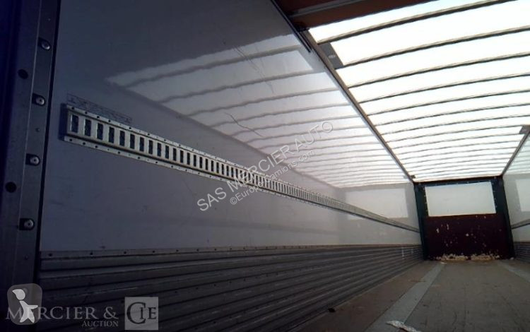 نصف مقطورة Lecitrailer