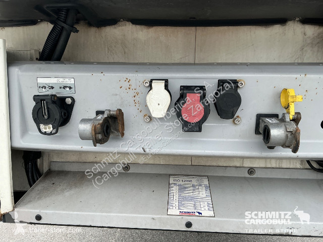 Полуприцеп Schmitz Cargobull Reefer Meat...