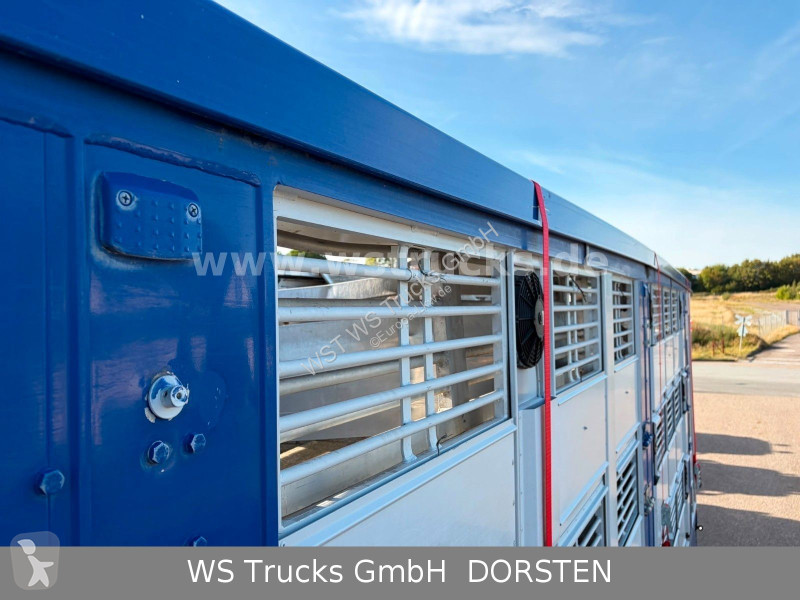 Semitrailer  Finkl  3 Stock Hubdach Typ 2...