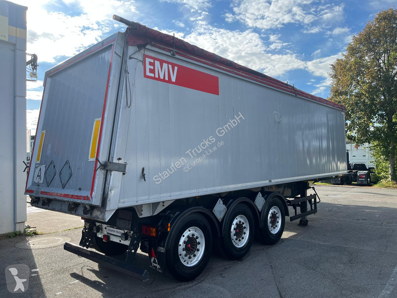 Semitrailer Langendorf SKA 24/30 Getreidekipper...