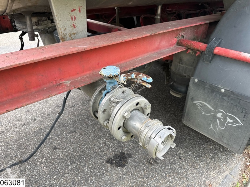 Semitrailer Maisonneuve Chemie ADR, 32,316 L, 1...