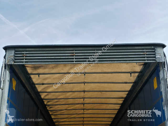 نصف مقطورة Schmitz Cargobull Curtainsider Coil...