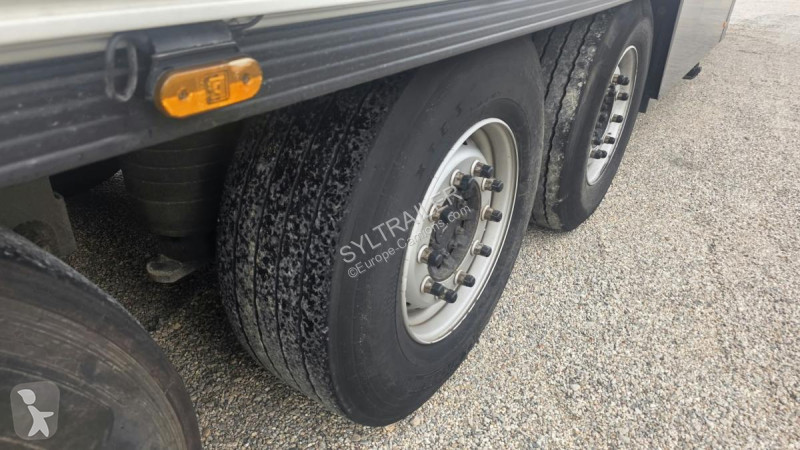 Semirremolque Schmitz Cargobull  SCB