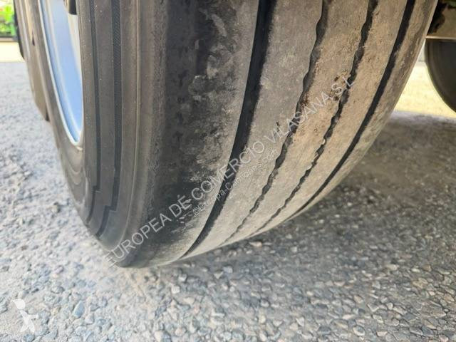 Semirremolque Spitzer cisterna pulverulentos...