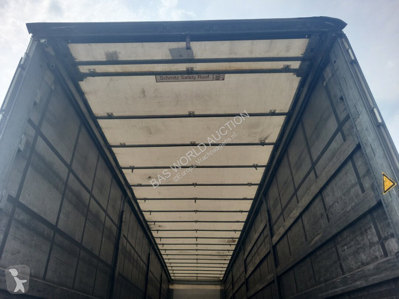 Semirimorchio Schmitz Cargobull SCB*S3T