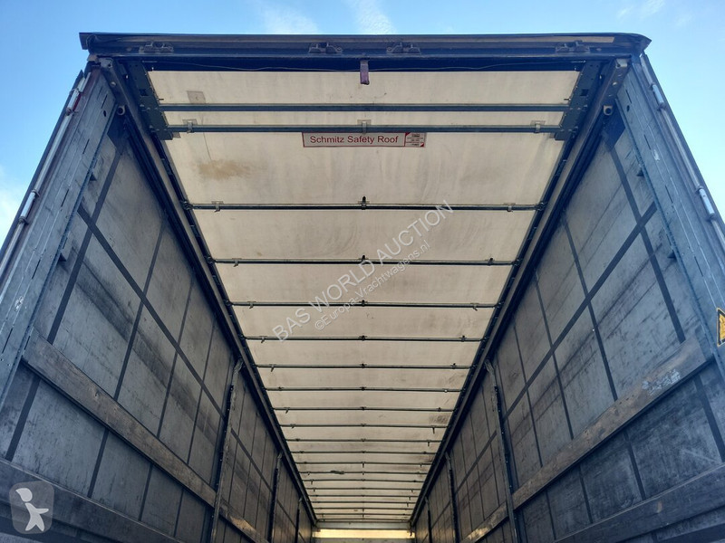 Semirimorchio Schmitz Cargobull SCB*S3T