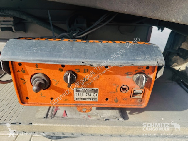 نصف مقطورة Schmitz Cargobull Tiefkühler Standard