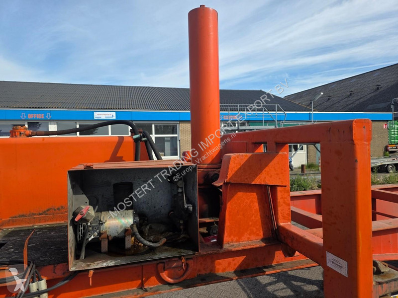 LAG 0-3-39 - Disc brakes LAG 0-3-39 3-axle...