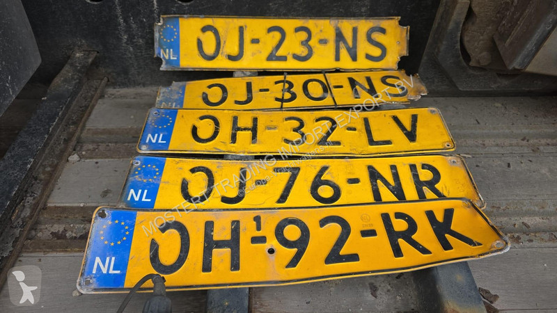 Van Hool 3B2011 - BPW - DISC Stack of 5 3-axle...