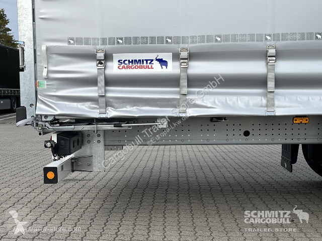 نصف مقطورة Schmitz Cargobull Curtainsider Mega...