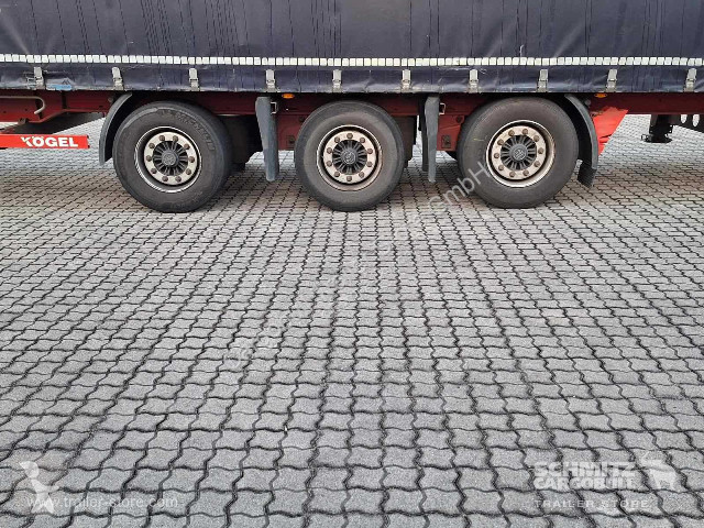 Kögel Curtainsider Mega semi-trailer
