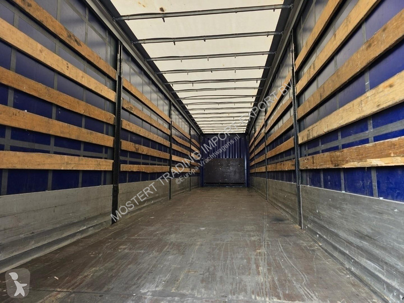 Krone - SAF Axles - Disc Brakes 3-axle curtain...