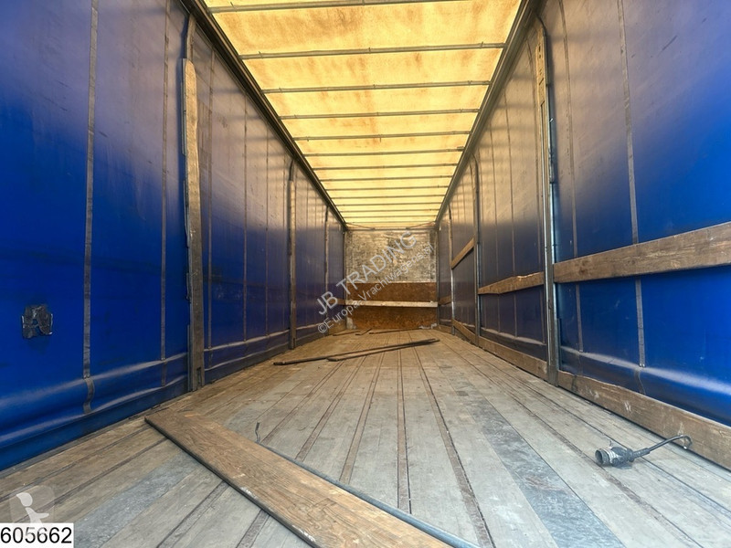Samro Tautliner Anteo semi-trailer