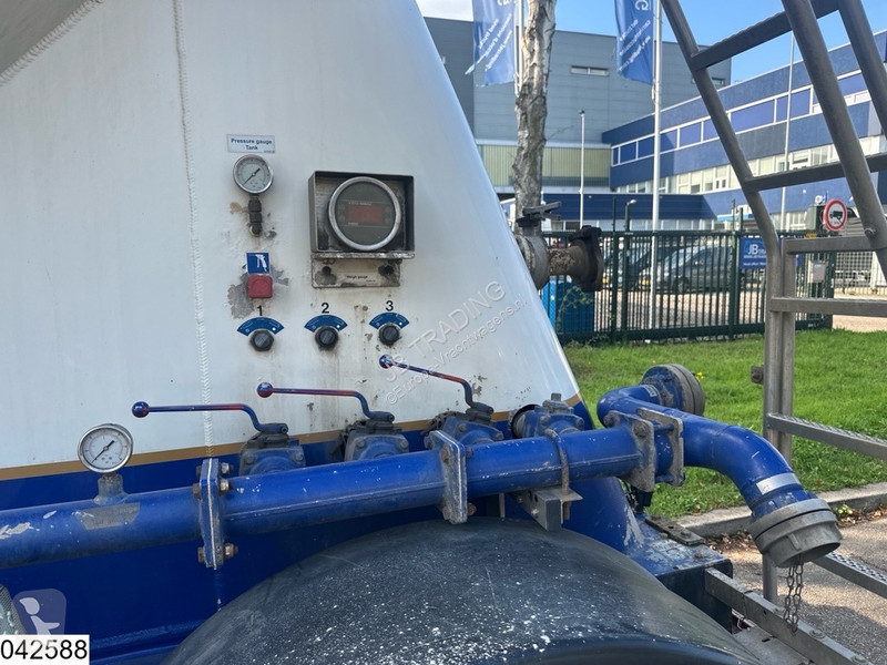Sættevogn Feldbinder Silo 40.000 Liter, 1 Comp