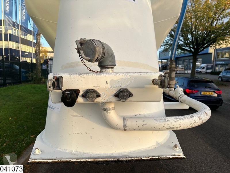 Spitzer Silo 39.000 Lter, 1 Comp. semi-trailer
