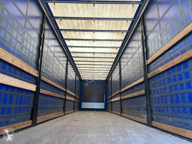 Krone FG-121-WR semi-trailer