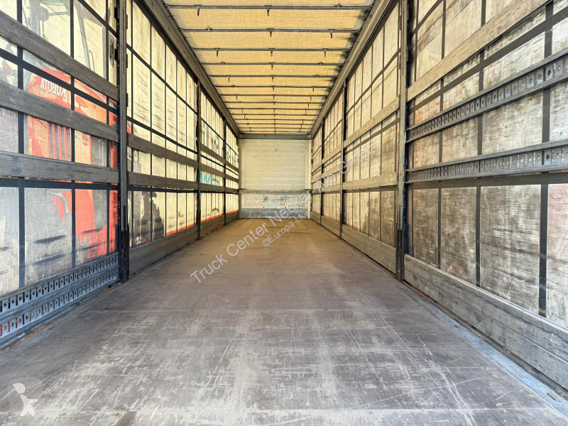 Félpótkocsi Schmitz Cargobull   3 Achs Mega...