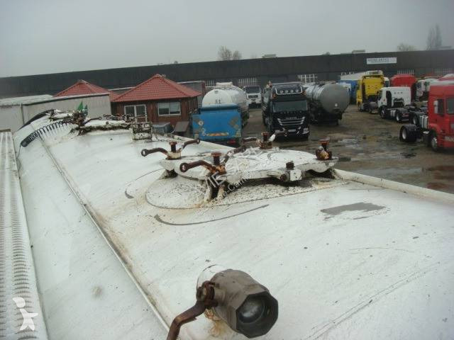 Semitrailer Spitzer 38T 39M3 2001 3 ESSIEUX SAF...