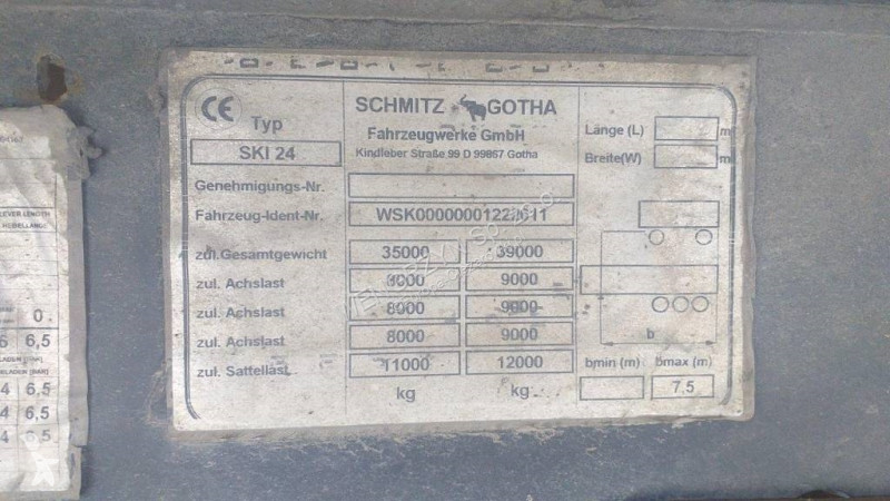 Полуремарке Schmitz Cargobull SKI 24