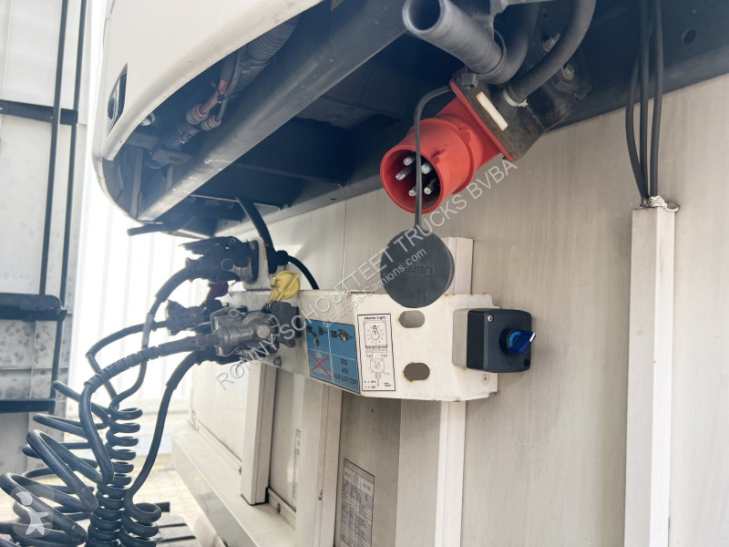 نصف مقطورة Schmitz Cargobull SKO 24/L-13.4 FP...