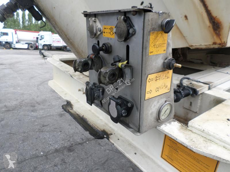 Semiremorca Benalu  CARGOTRACK ULTRA C39