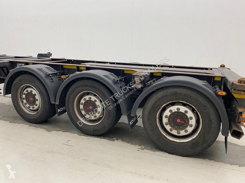 Semitrailer Kögel Polyvalent skelet 20-30-40 ft