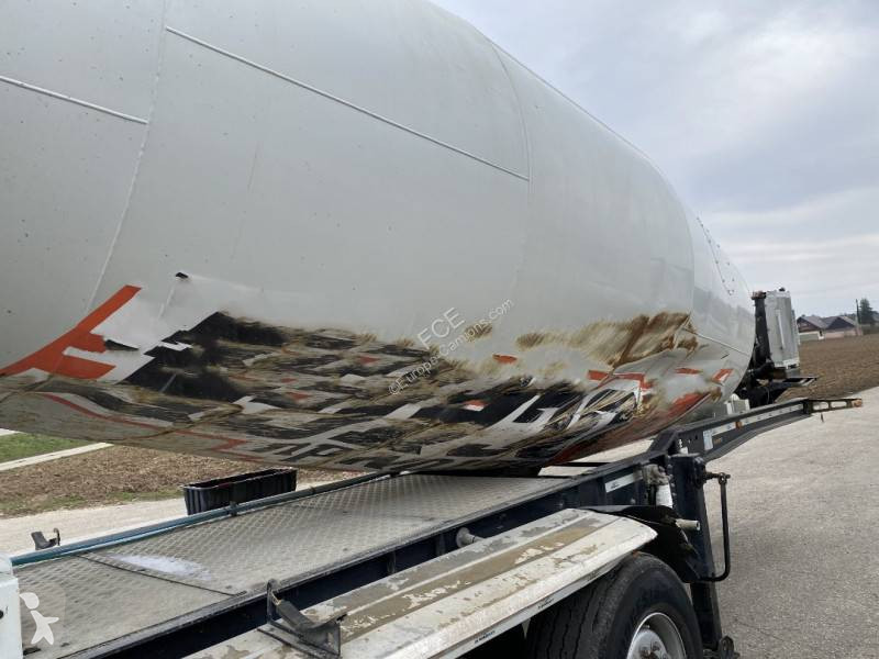 Semitrailer Euromix MTPS.T EM12R FPT moteur...