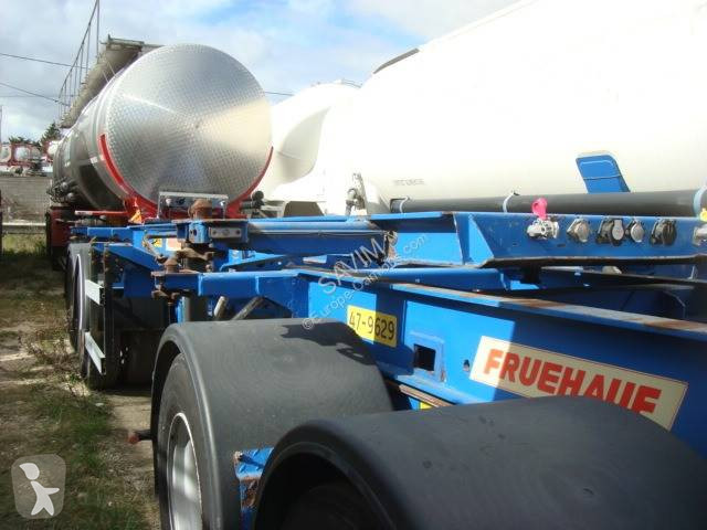 Semitrailer Fruehauf PORTE CONTAINER TIREUSE...