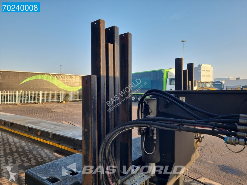 Oplegger Scheuerle E2HKM 1250.2800 More axles...