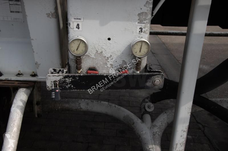 Semitrailer   SILO SK60CP-60.000L / 7COMP.