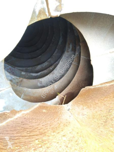 نصف مقطورة De Buf  BETON...