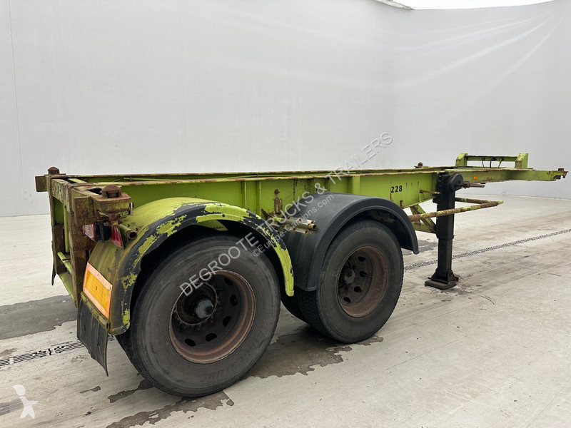 Semitrailer Pacton Skelet 20 ft
