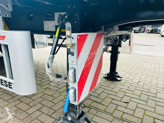 Semitrailer Kässbohrer K.SPS Plattform...