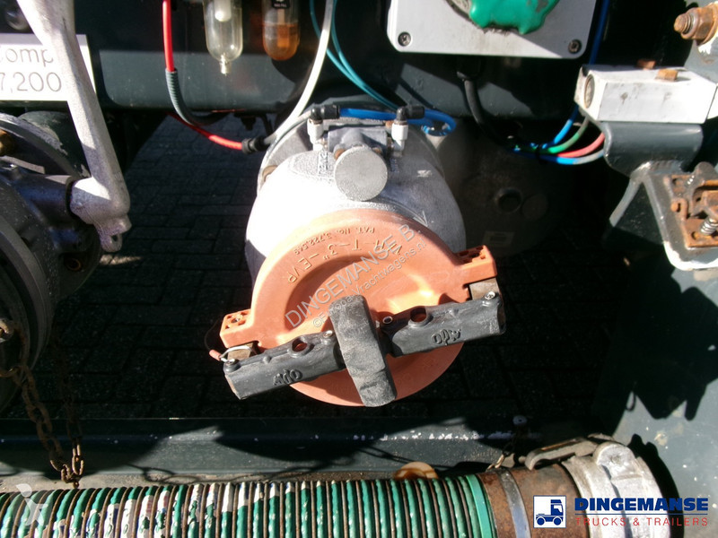 Semiremorca Cobo Fuel tank alu 44.7 m3 / 6 comp...