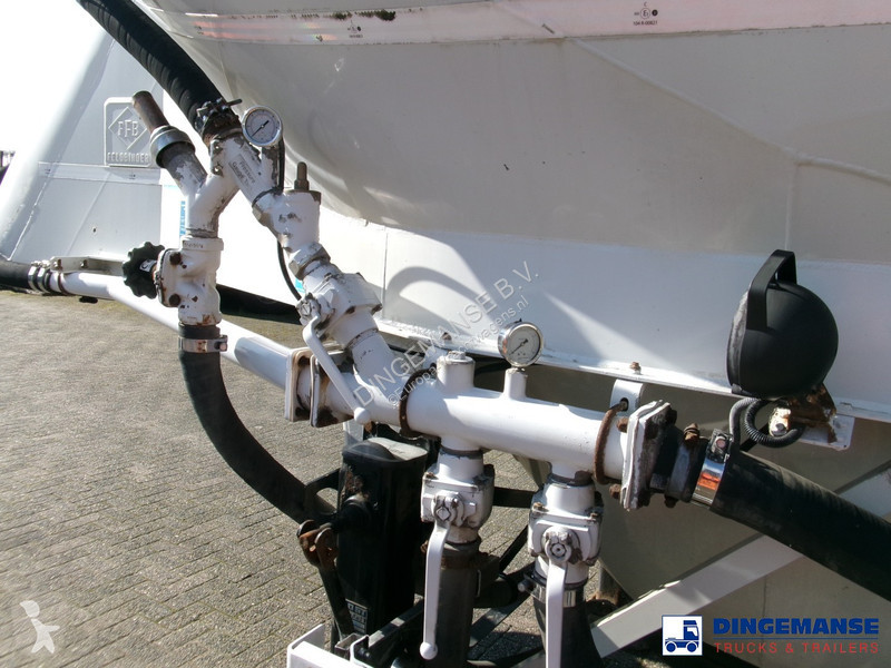 Semiremorca Feldbinder Powder tank alu 36 m3 /...