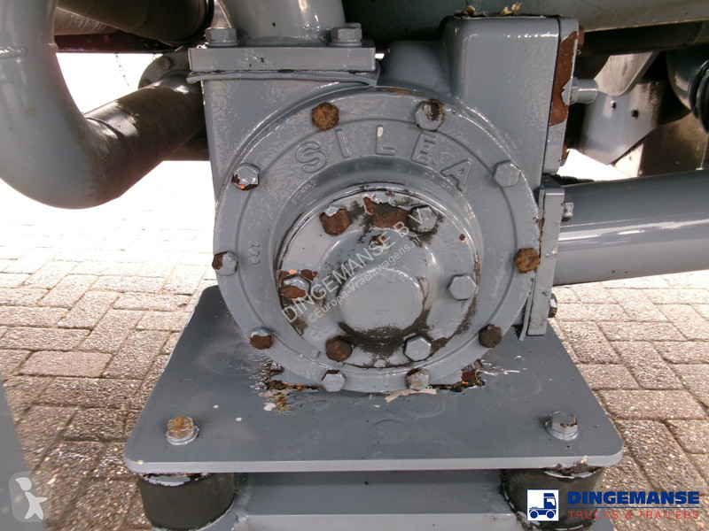 Semiremorca LAG Fuel tank alu 44.5 m3 / 6 + pump