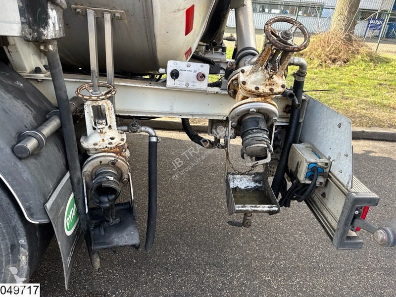 Semi reboque Magyar Bitum 30.000 Liter, 1...