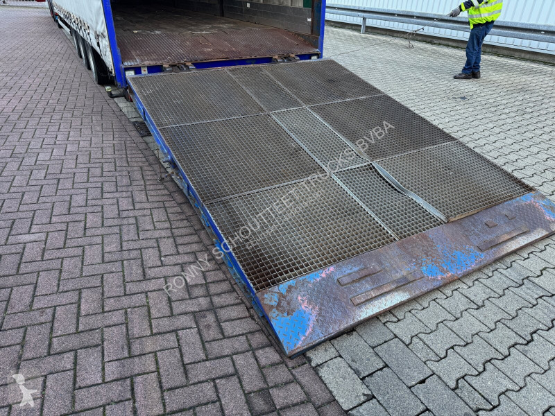 Semitrailer Renders NS4L32 NS4L32, Seilwinde,...