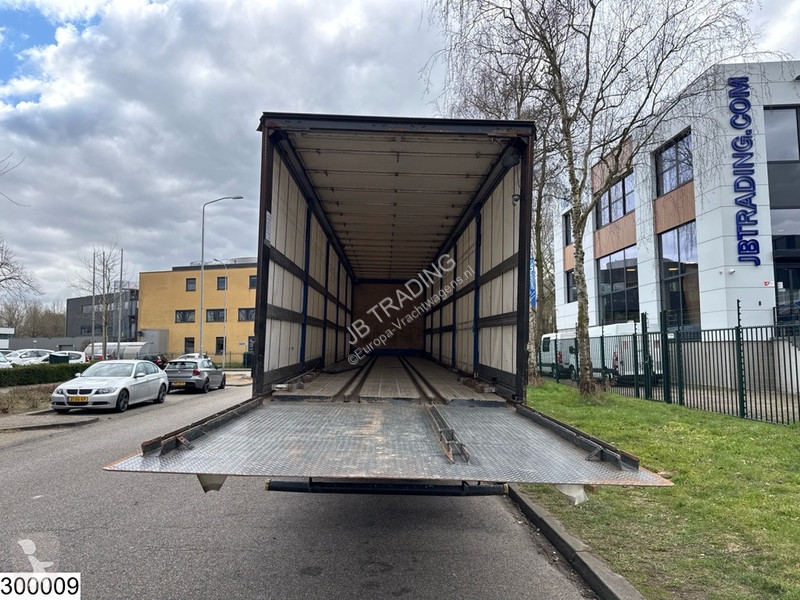 Semitrailer Samro Tautliner